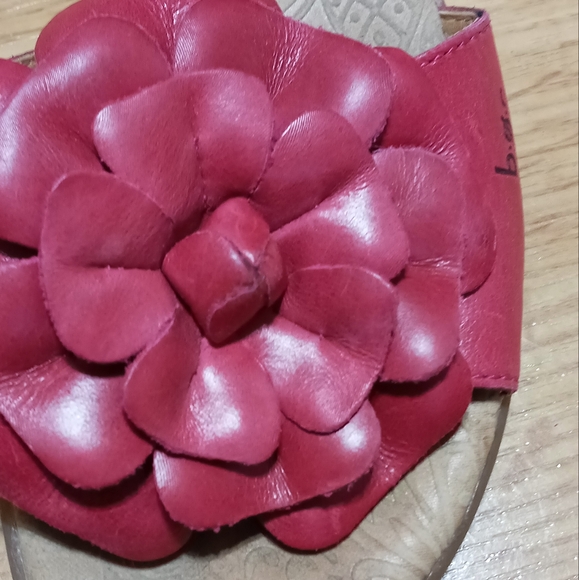 BOC by Born Sandals. Pink leather. Size 6. GUC. - Picture 5 of 9